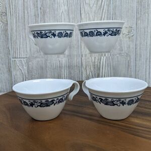 4 Corning Corelle Livingware Old Town Blue Onion Hook Handle Tea Cup Coffee Mug